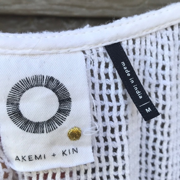 Akemi + Kin mesh embroidered T-shirt - Picture 5 of 7